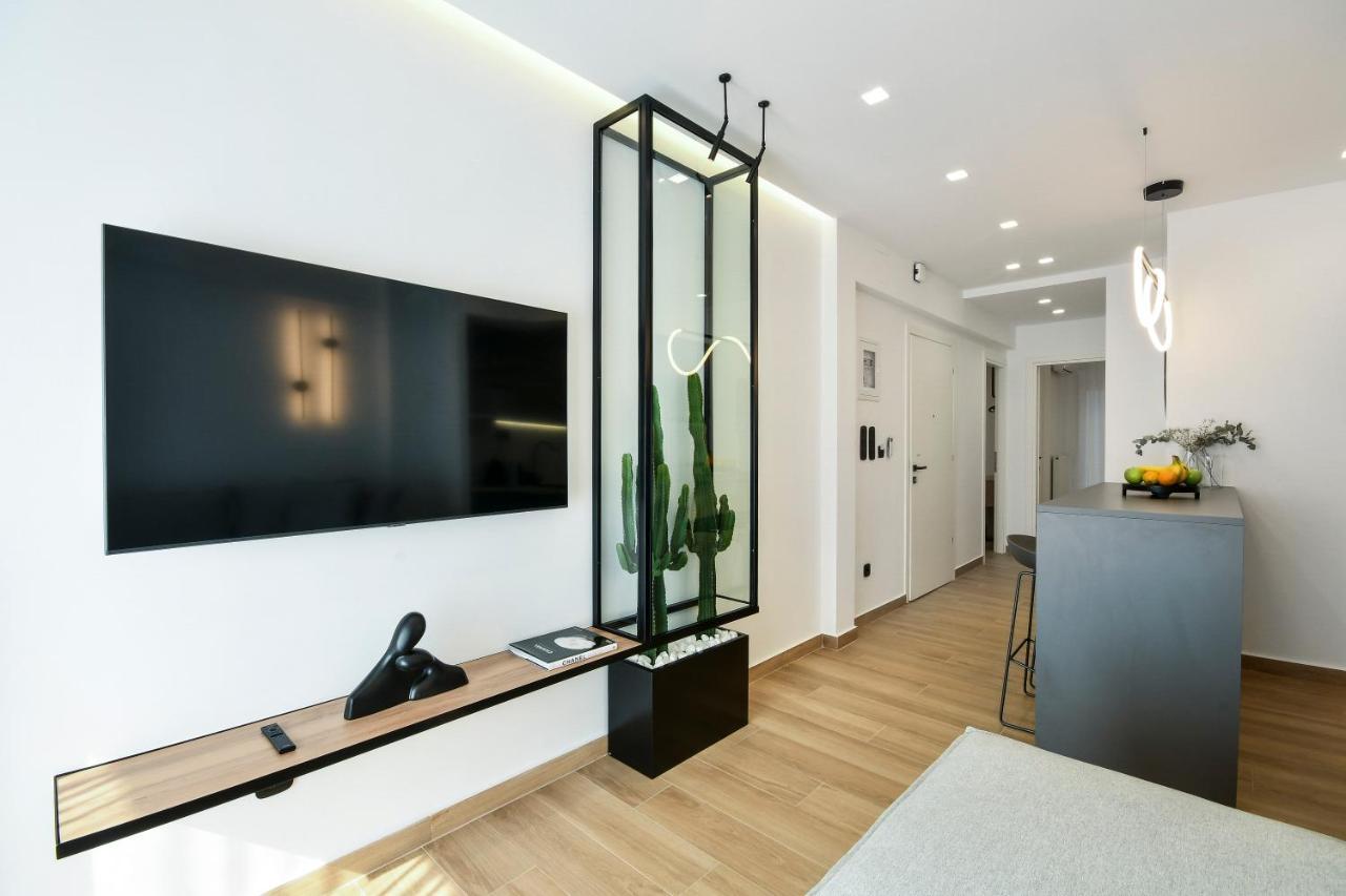 Luxury Downtown Apartment C2 Thessaloniki Exterior photo