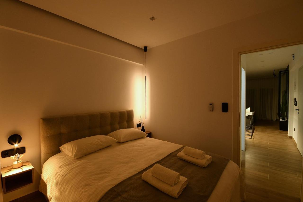 Luxury Downtown Apartment C2 Thessaloniki Exterior photo