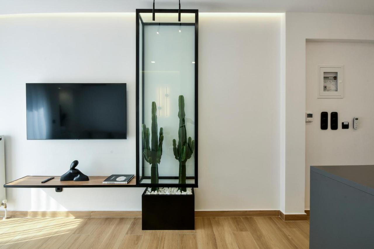 Luxury Downtown Apartment C2 Thessaloniki Exterior photo