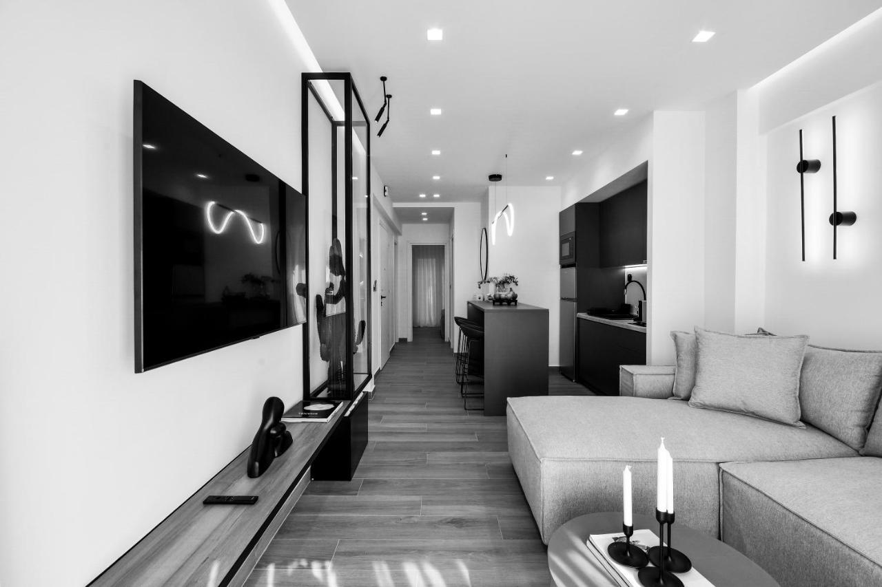 Luxury Downtown Apartment C2 Thessaloniki Exterior photo